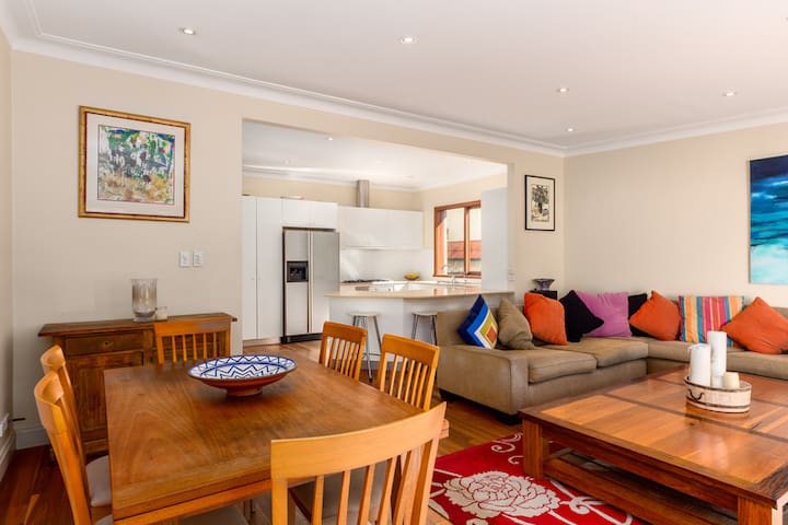 Large modern family beach house gallery image 2