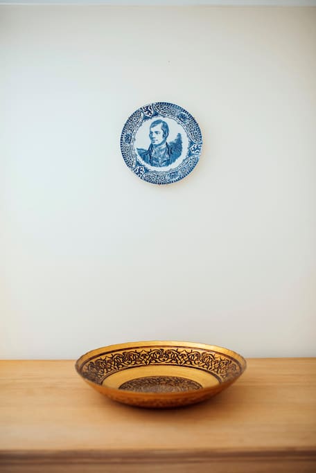 No Edinburgh home is complete without the presence of the Scottish Bard.