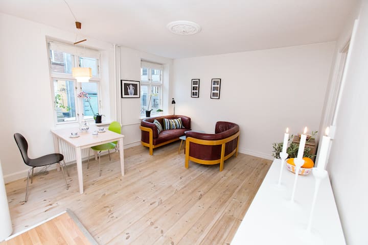 Comfy and snug in the heart of the city