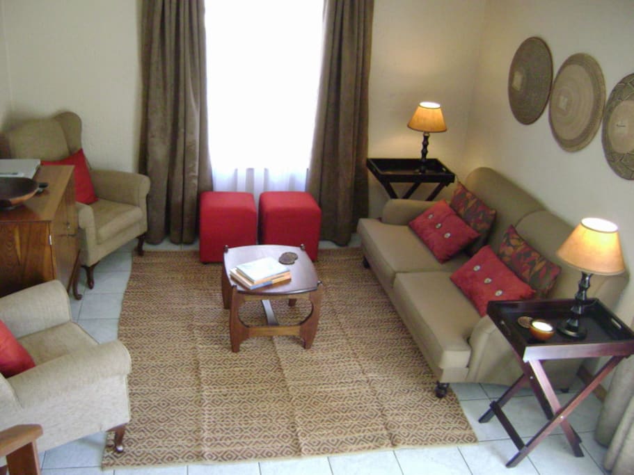 Lounge area adjoining dining area, downstairs