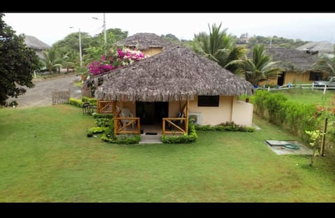 Casa de Campo family between the beach and the river