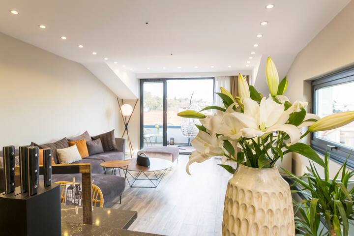 Magnificent Sea View Super Big 3 Bedrooms Duplex gallery image 3