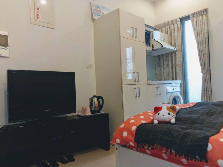 25短租台北25 Short Term Taipei 中山樓中樓1館 Condominiums For Rent In Zhongshan District Taiwan