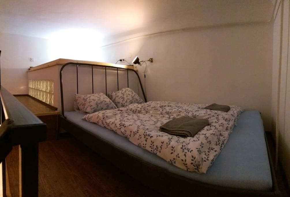 Room 1.