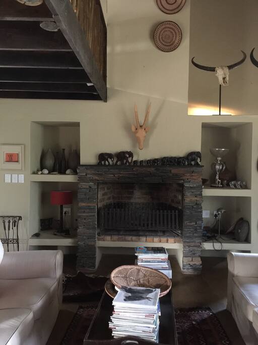 Lounge area, fire place
