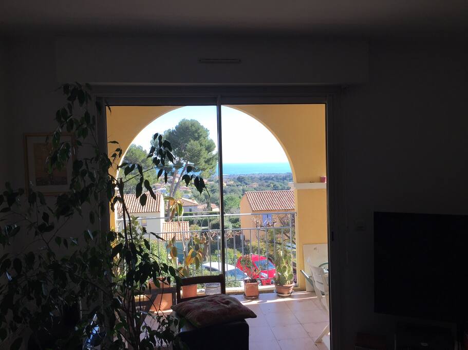 Vue sur mer du salon