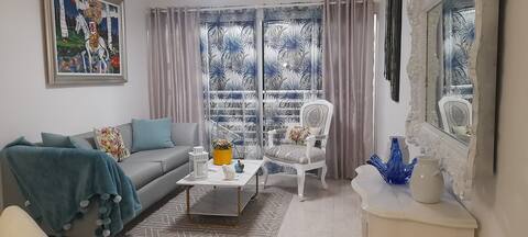 A beautiful apartment overlooking the pool