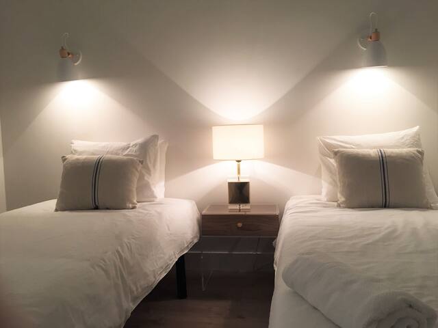 *🏛HUERTAS _Prado & Reina Sofía – 3 aparts in 1 gallery image 4