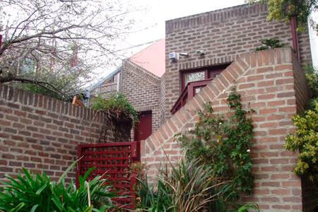 Battery Point Garden Studio