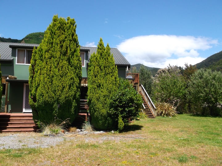 Murchison Holiday Rentals & Homes Tasman, New Zealand Airbnb