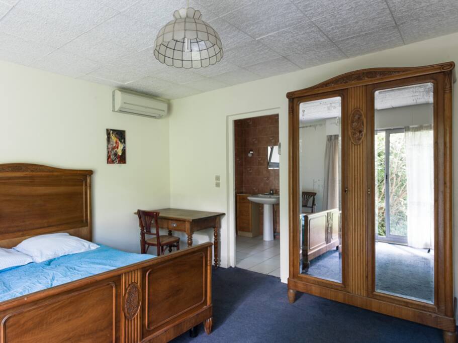 Grande chambre sur jardin