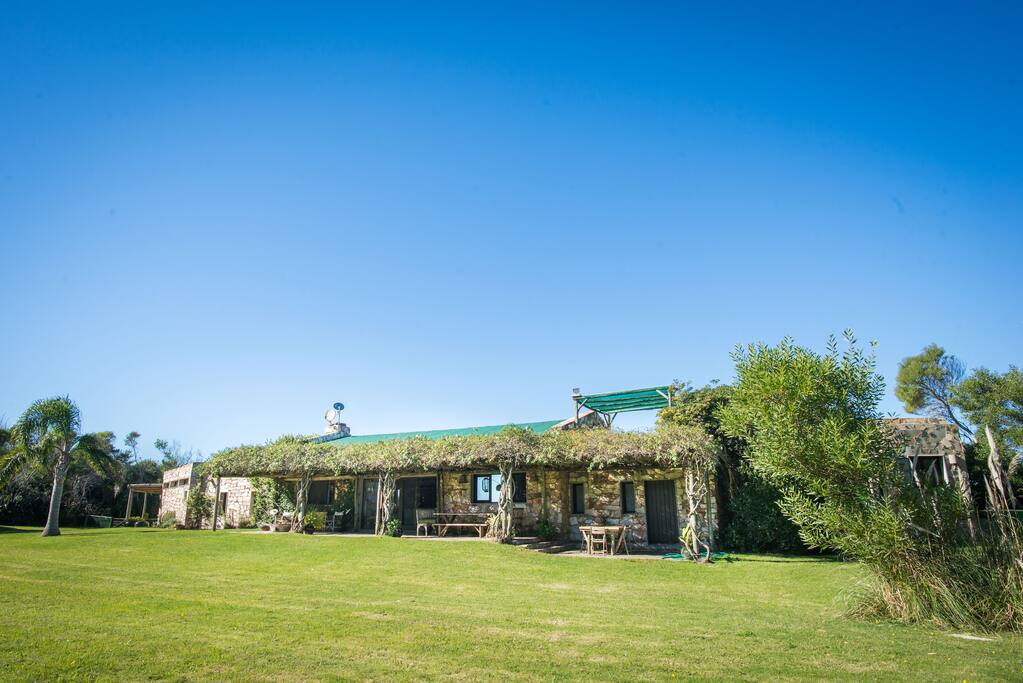 Casa vista desde la entrada