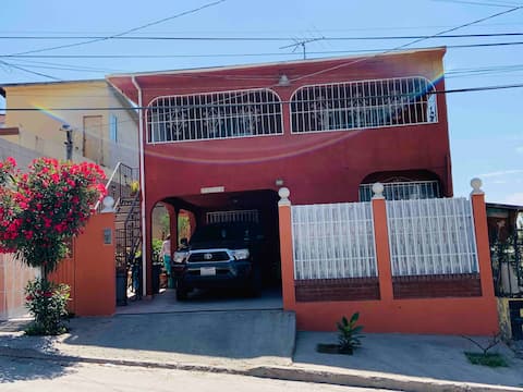 Cozy and Secure Place Close to Border Mesa Otay