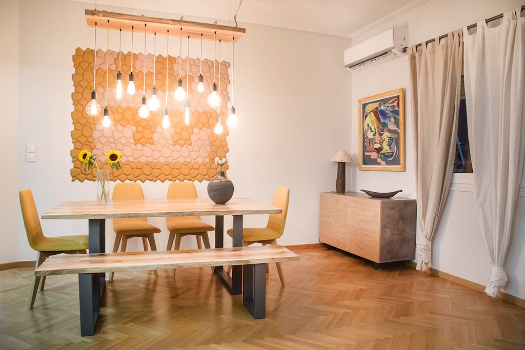 Dinning table