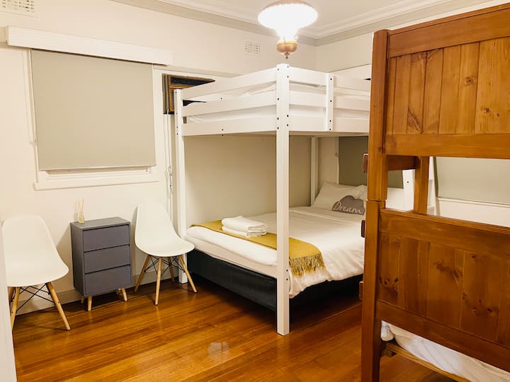 غرفة النوم 2