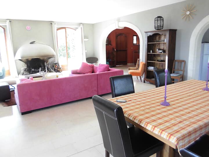 Grande Maison Avec 12 Chambres Et Piscine - Ganges