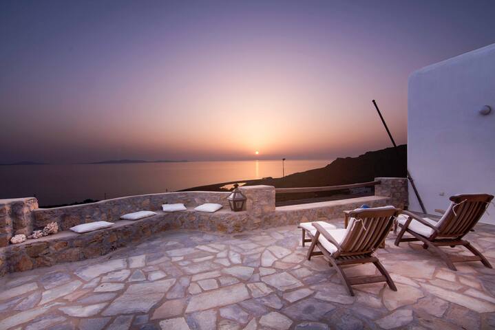 Villa Mykonos-4bedrooms, Private Pool & Sea View gallery image 2