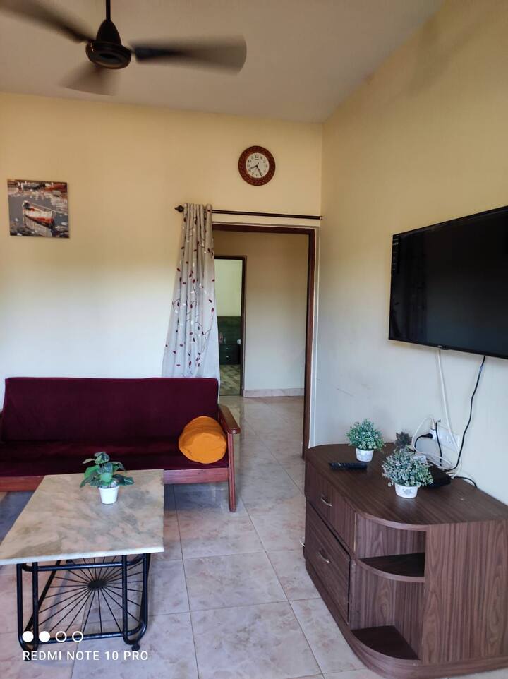 2 BHK Colors Apt. Anjuna Beach North Goa. Apartments for Rent in