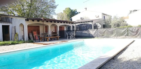 Spacious villa in the heart of a Camargue village