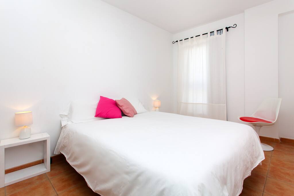 Beautiful and spacious bedroom with double bed
