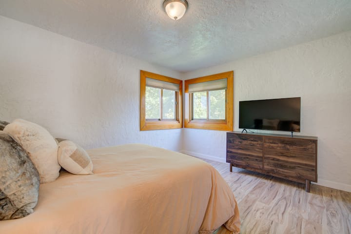 Spálňa 1, manželská posteľ