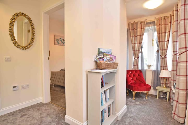 Poppy Cottage-romantic Escape With Private Hot Tub - Masham