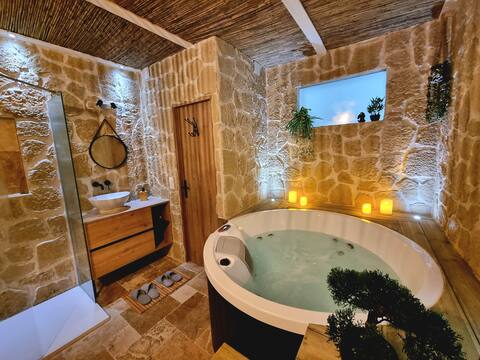 Les Spas de la Mer, Suite & Spa, 100m from the beach