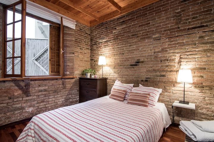 غرفة نوم (الطابق الأرضي)