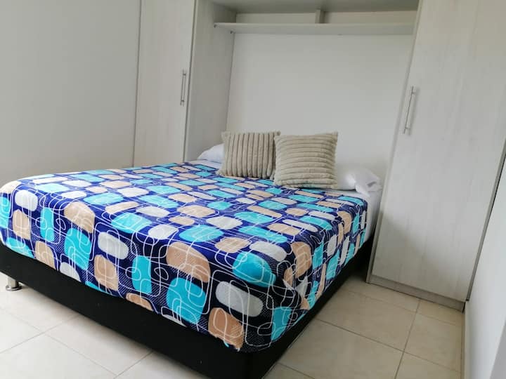 საძინებელი 1