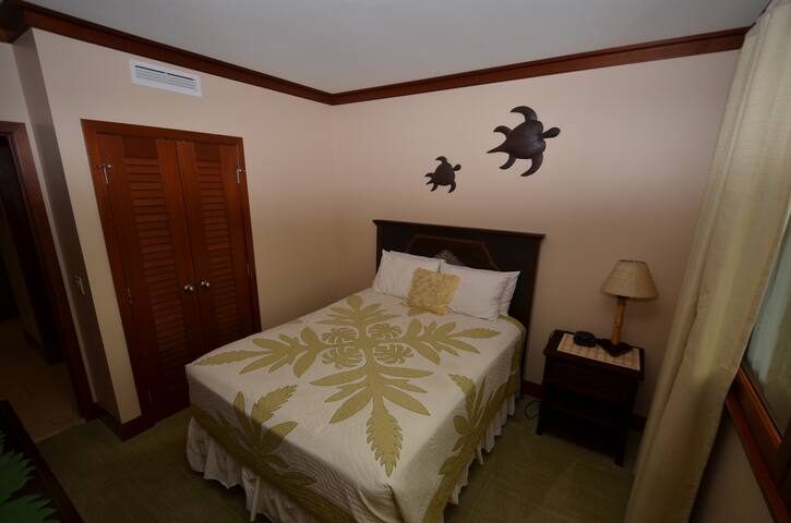 Ko Olina Beach Villas Luxury 3 bedroom Condo gallery image 5