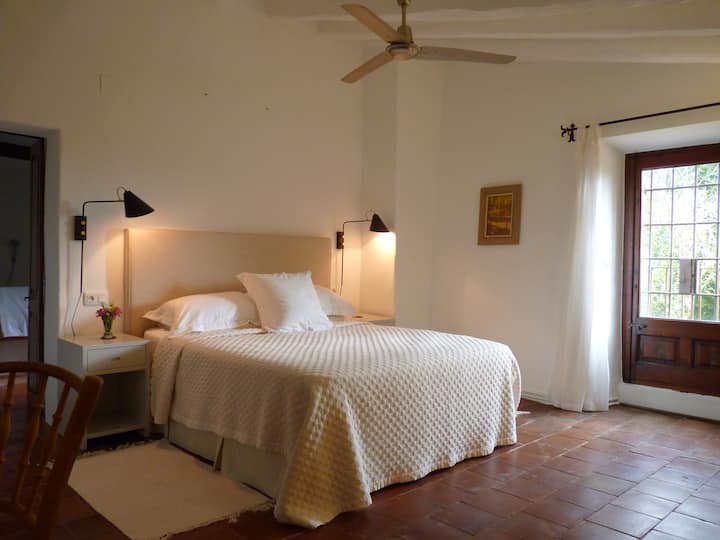 Dormitorio principal con baño propio