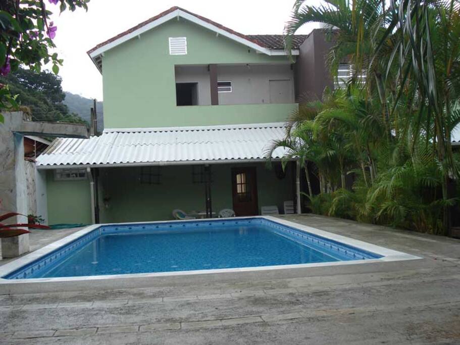 Vista/View - piscina/pool - fundos/back
