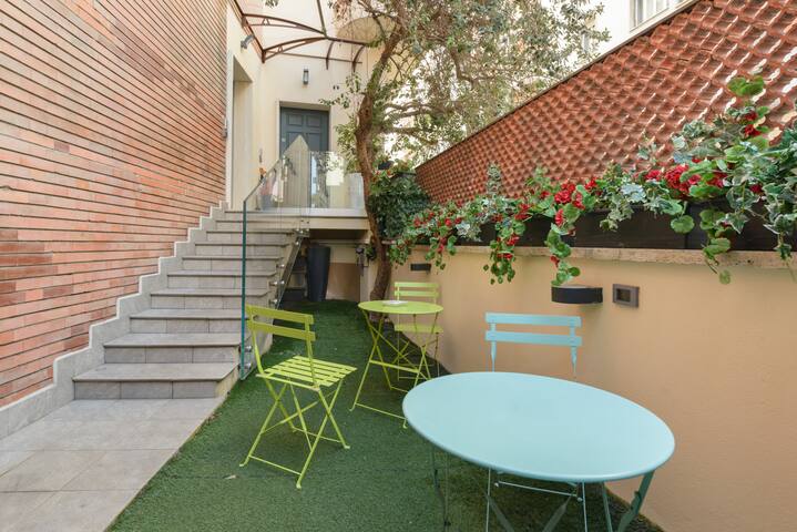 Beautiful Tris of apts in VATICAN gallery image 5