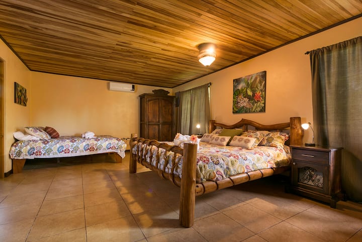 vila hermosa bračni krevet i bračni krevet - dobro funkcionira za obitelji ili male grupe prijatelja.