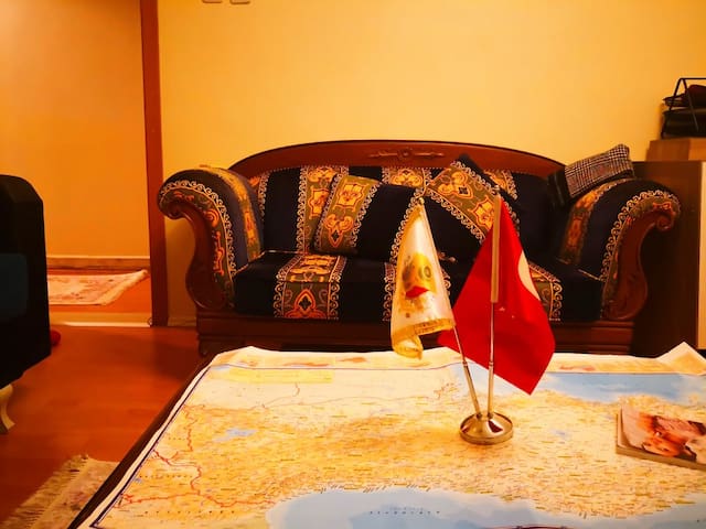 伊斯坦布尔伊人之家female only(提供女游客全境保护作家客厅文化沙龙导游土耳其旅游注意事项)