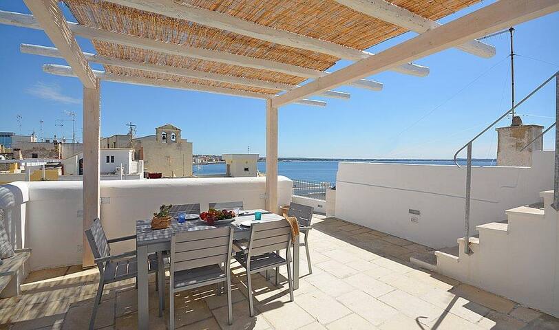 Bellissima casa terrazza vista mare a Gallipoli