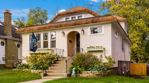 Quaint Bungalow, near Great Lakes Naval Base
