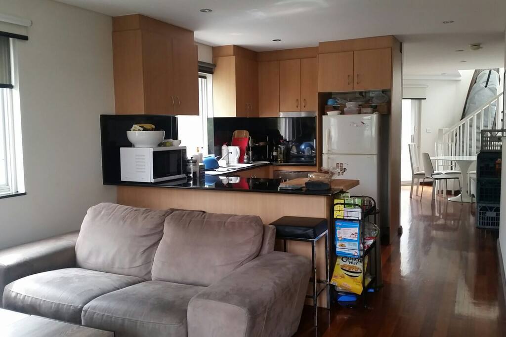 Living & kitchen