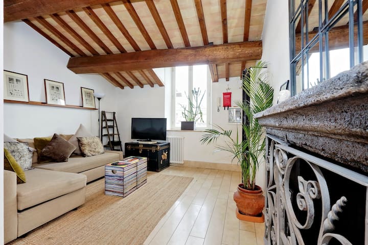 Pantheon Stylish Attic by Romeloft gallery image 4