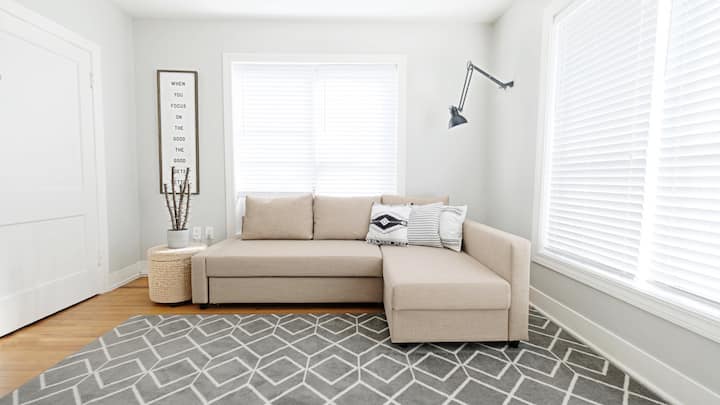 ⭐️ Arboretum Tickets included in your booking. Message for more info.