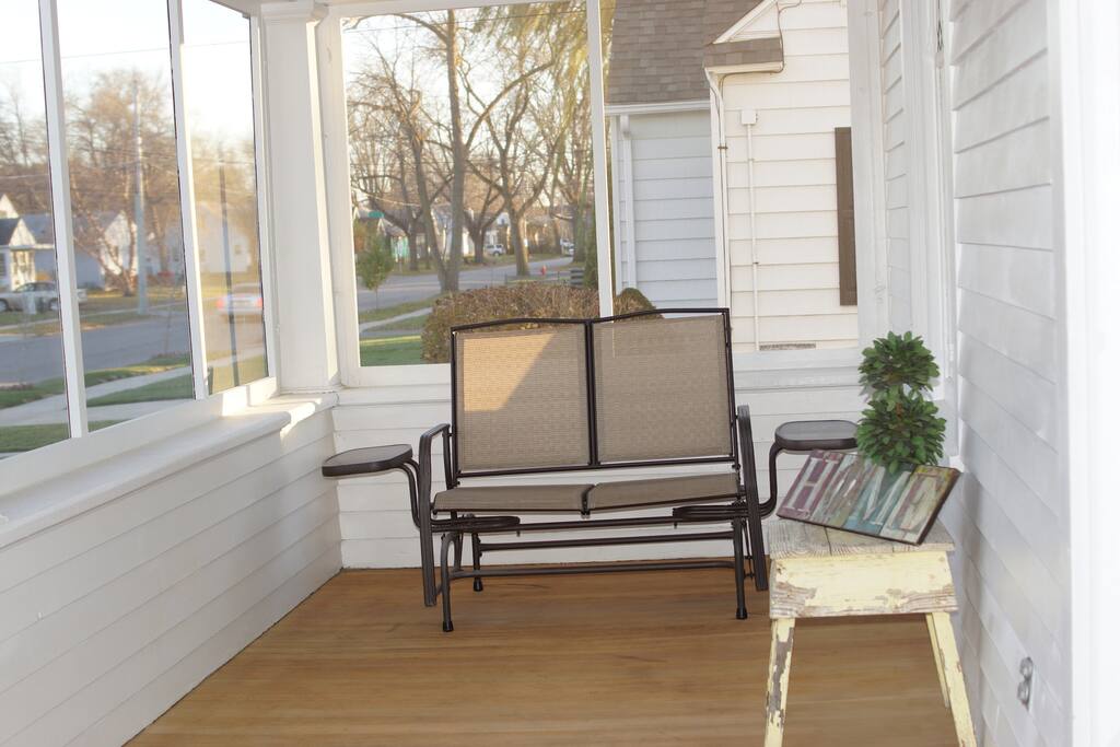 screened in porch