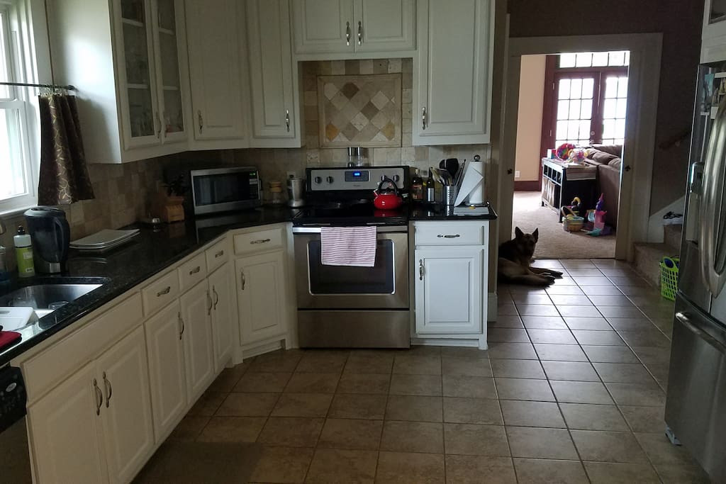 Complete Kitchen & Laundry