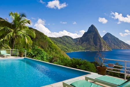 Beautiful villa. CHEF, Housekeeper services.