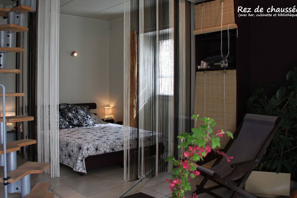 Le r d c avec un lit confortable de de 160/200