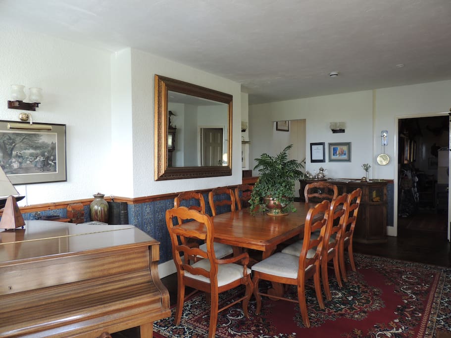 Dining room