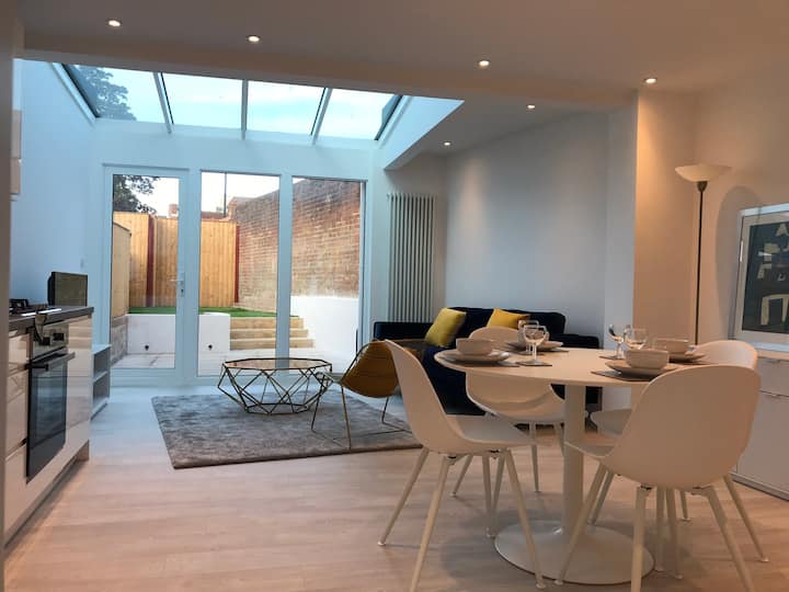 Basingstoke Holiday Rentals & Homes England, United Kingdom Airbnb