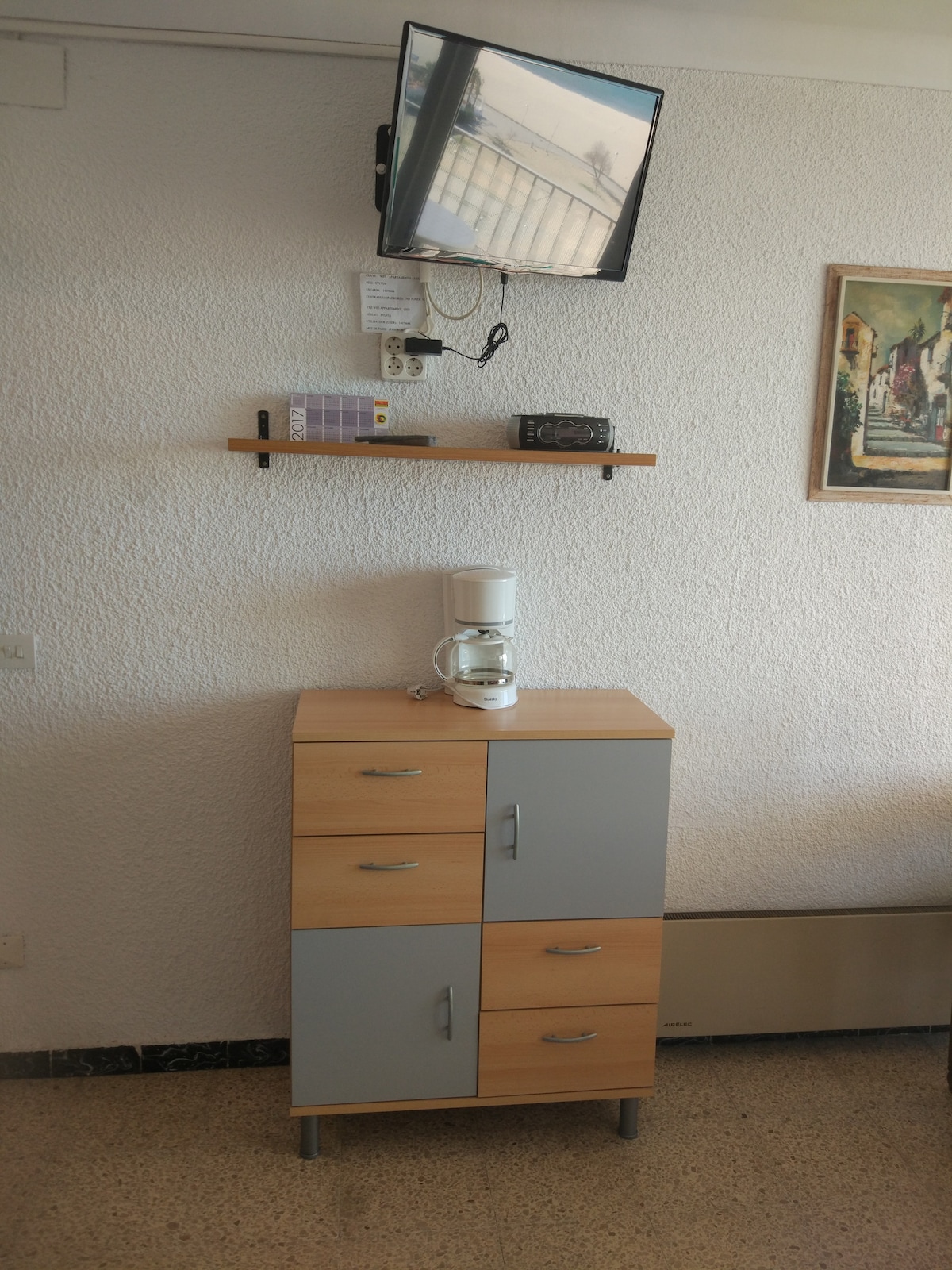 Top Airbnb: beachfront. wifi in Castelló D'empúries