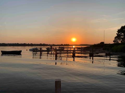 The nicest summer house a few meters from the sea
