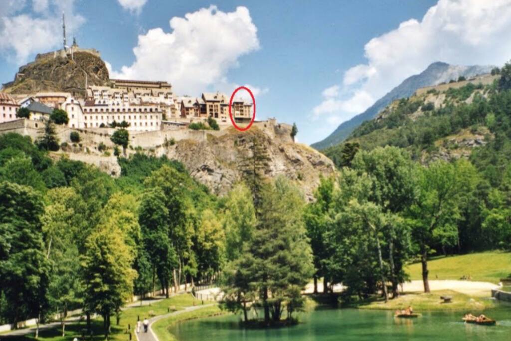 Résidence vue du parc de la Schappe