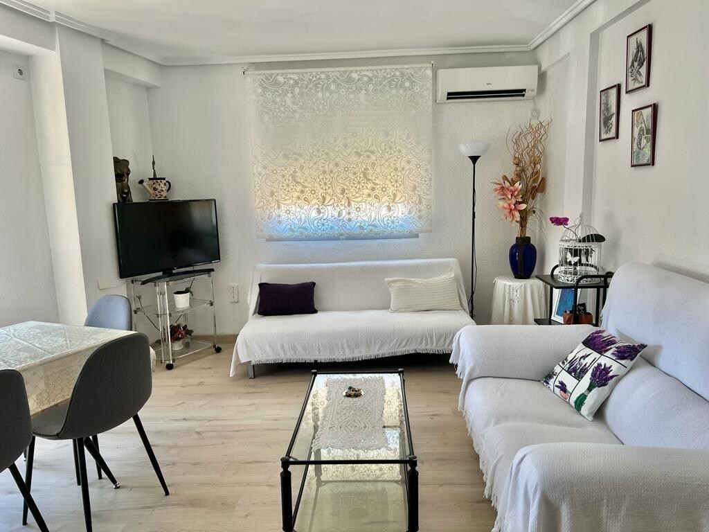 Successful Airbnb property: Fantastic! 👍 At the LUNA in VALENCIA & VT-45528-V in Campanar